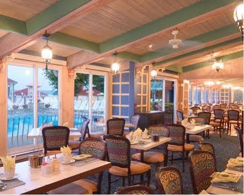 Fern Resort Orillia Exterior foto